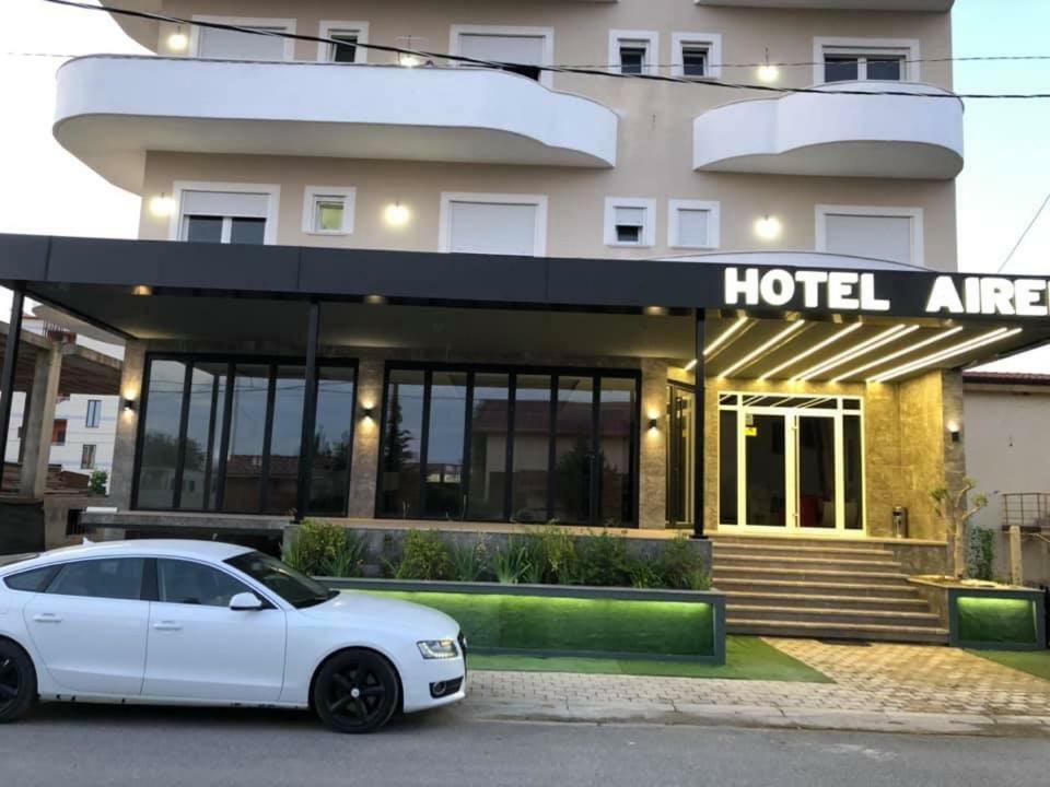 Airen Hotel Velipoje Exterior photo